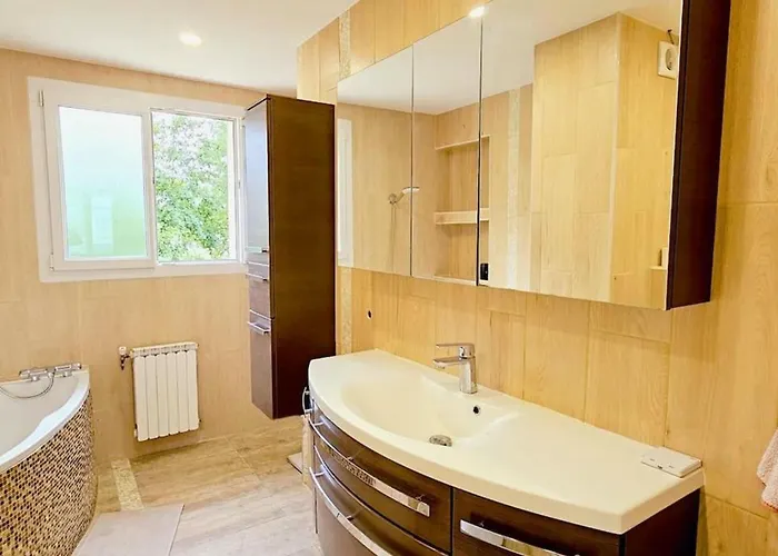 Semesterbostad Maison Calme Et Cozy Avec Filet Suspendu A 15min De Nancy Pompey